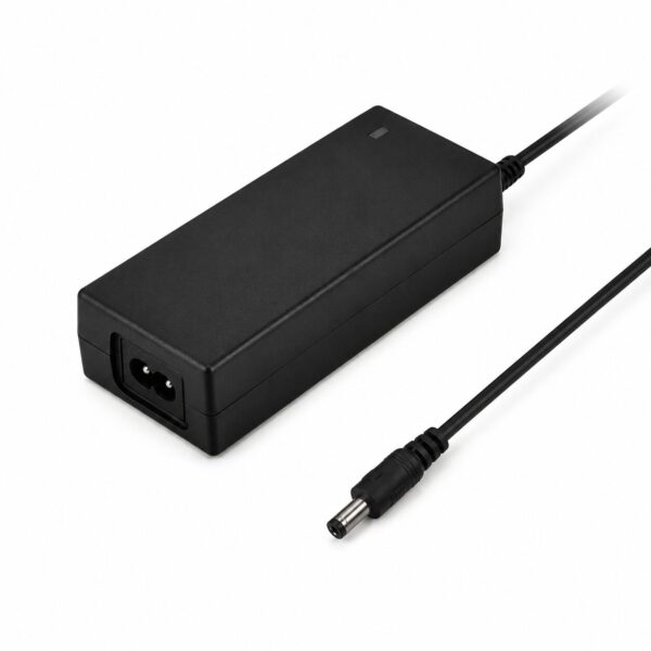 Fonte Eletrônica 12V 5A Bivolt Plug P4